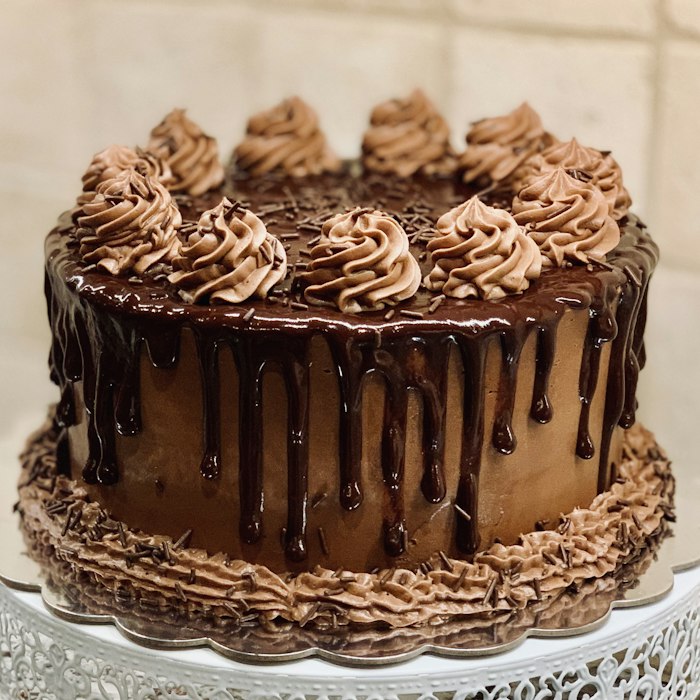 Cakes & bakery